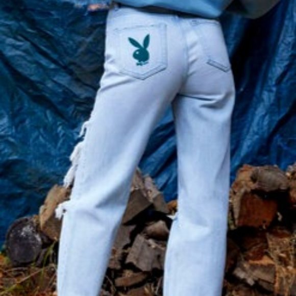 Playboy By PacSun Cloud Ten V Dip Boyfriend Jeans - Picture 1 of 3